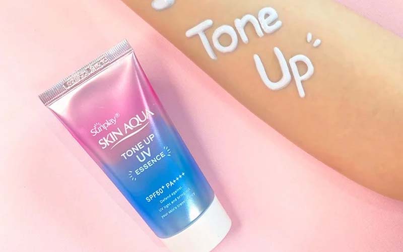 Kem chống nắng Skin aqua Tone Up Essence Lavender